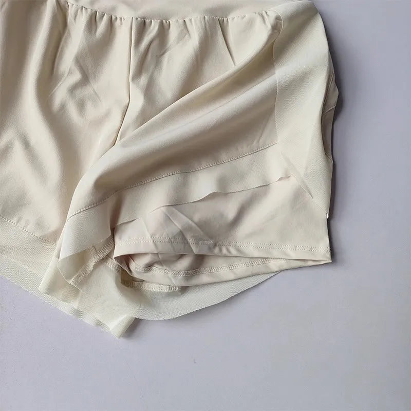 Short Fitness 2 em 1 Feminino
